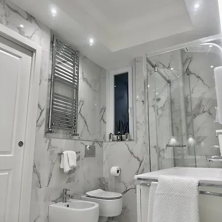 Apartament 6 Al Rzym